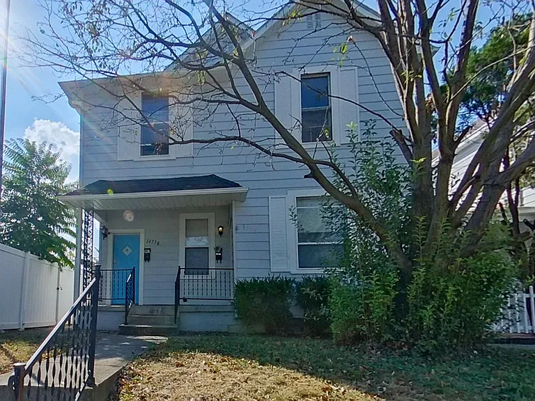 1473 Thomas Ave — Photo 1