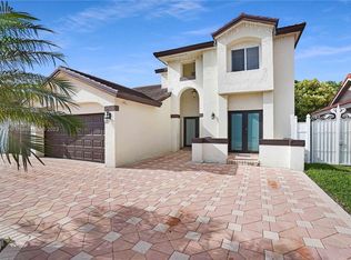 9030 SW 143rd Ave, Miami, FL 33186