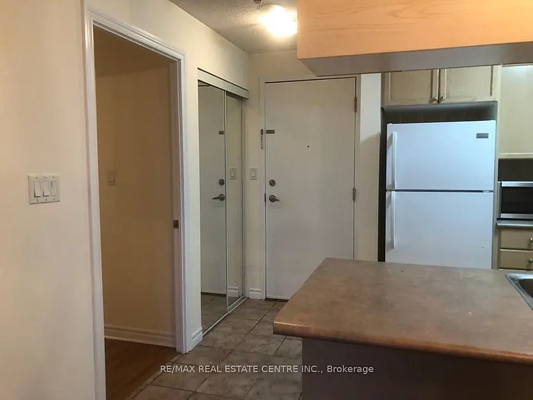 3880 Duke Of York Blvd #2409 — Photo 7