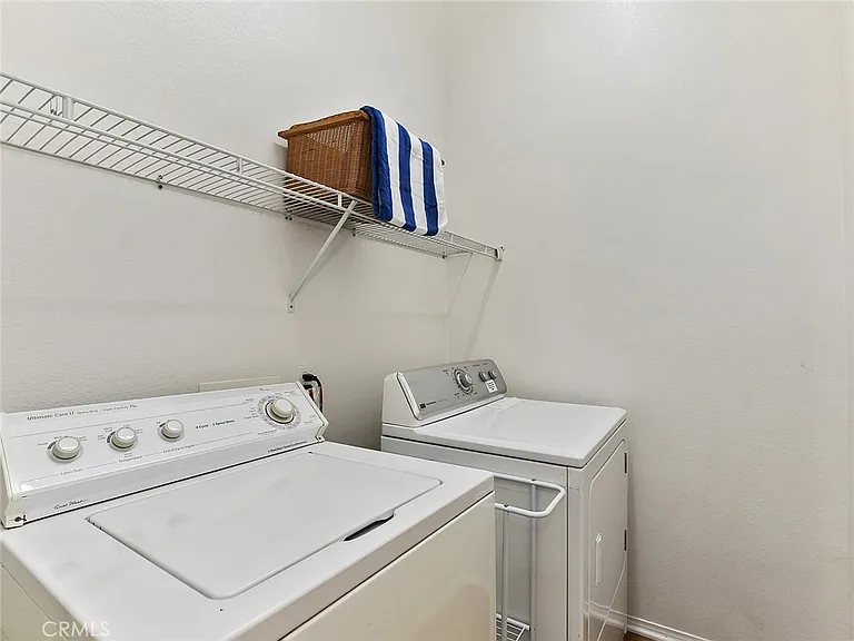 48957 Heifitz Dr — Photo 12
