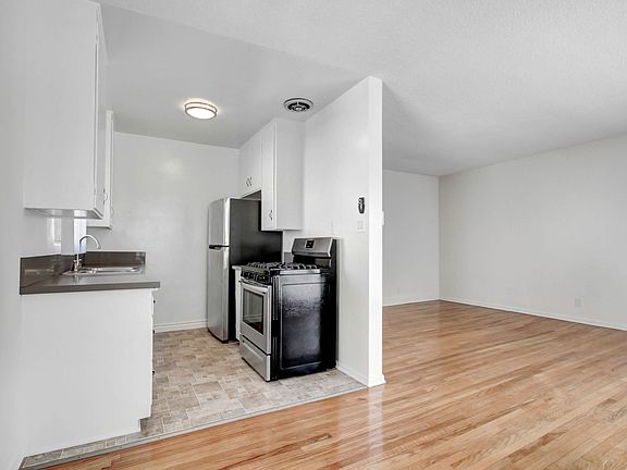 3rd image of 1231 12th St APT J
