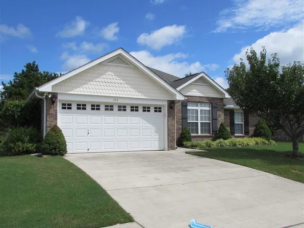 111 Artesian Ln, Madison, AL 35758