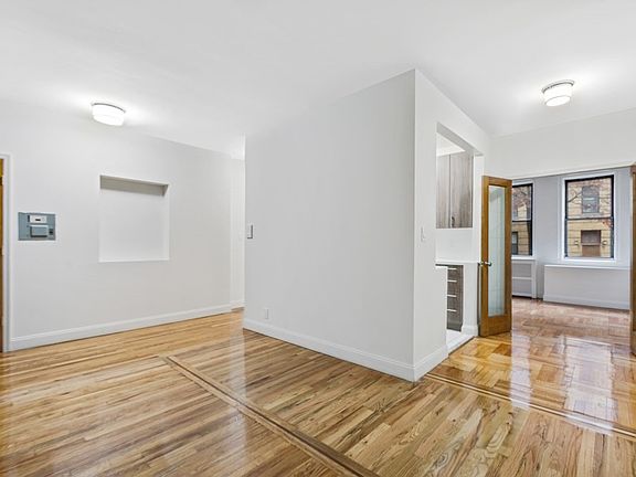 2nd image of 90 E 208th St #1D