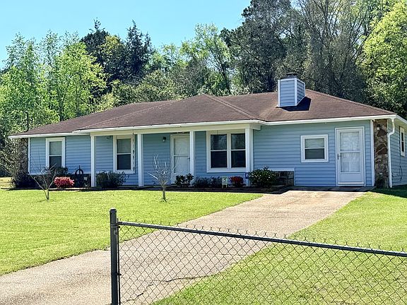 3rd image of 1692 Will Logan Rd