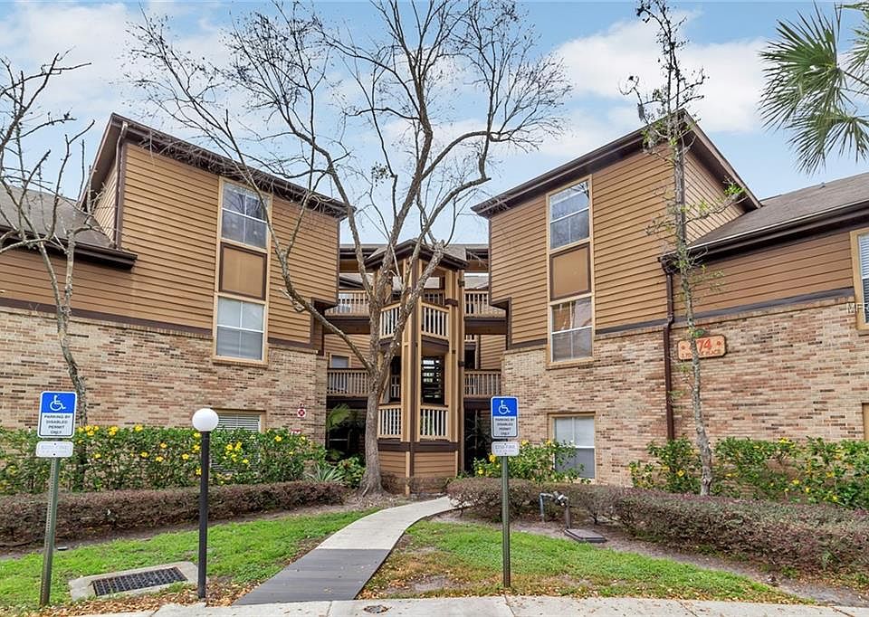 1st image of 474 S Pin Oak 202 Pl