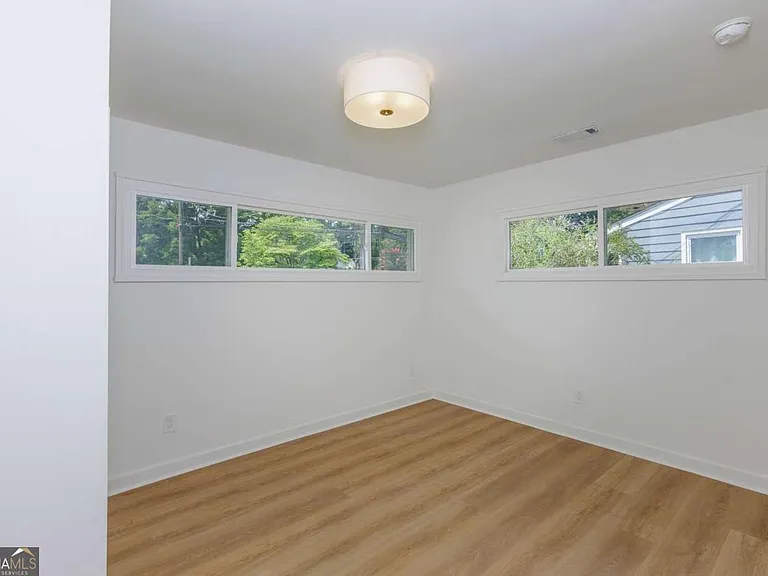3026 Brook Dr — Photo 20