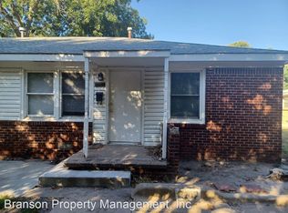 2207 S Minneapolis Ave, Wichita, KS 67211