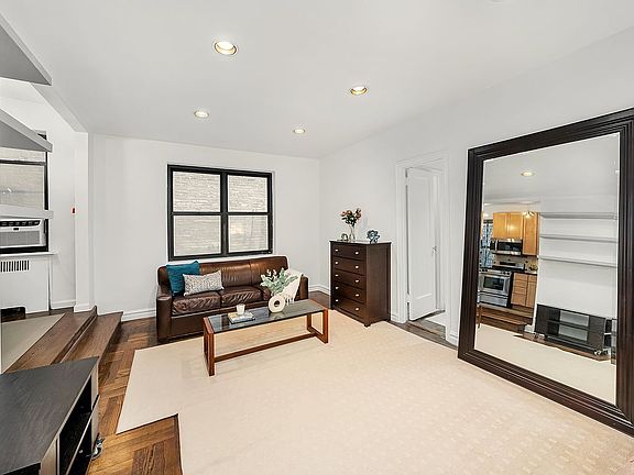 2nd image of 225 E 74th St APT 3L