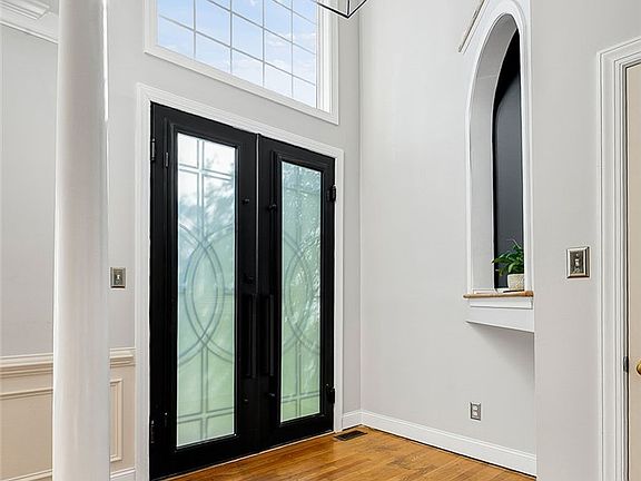3rd image of 6555 Saint Cecelia Dr