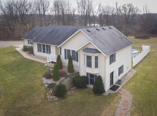 172 Flora Glynn Dr, Plainwell, MI 49080