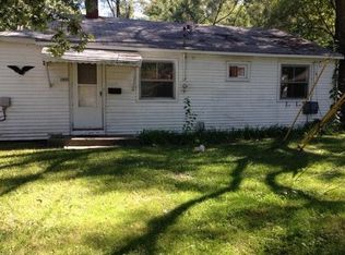 2631 Caledonia Ct, Westland, MI 48186