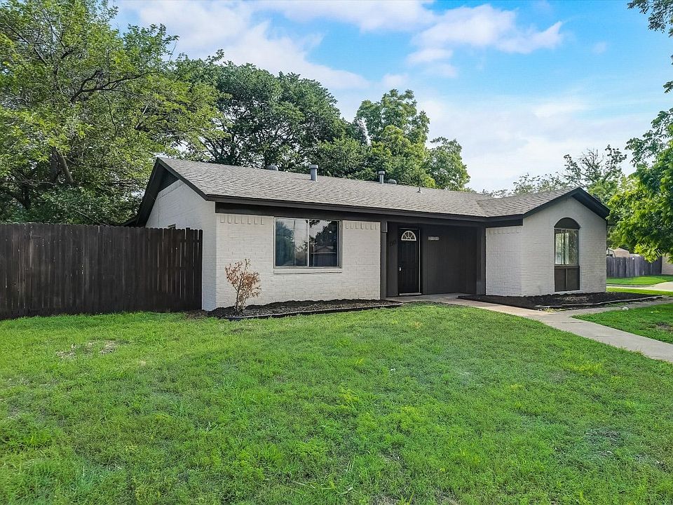 1st image of 1315 Darlene Ln