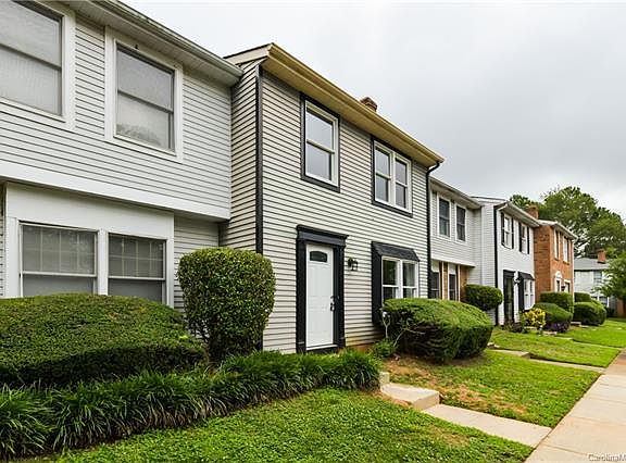 3rd image of 7513 Holly Grove Ct