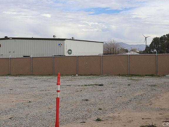 4th image of 0 Catalpa St #39