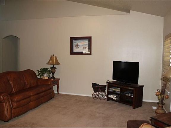 3rd image of 3690 S Heritage Ave