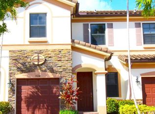 9334 W 33rd Way #9334, Hialeah, FL 33018