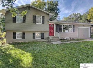 5512 N 57th Ave, Omaha, NE 68104