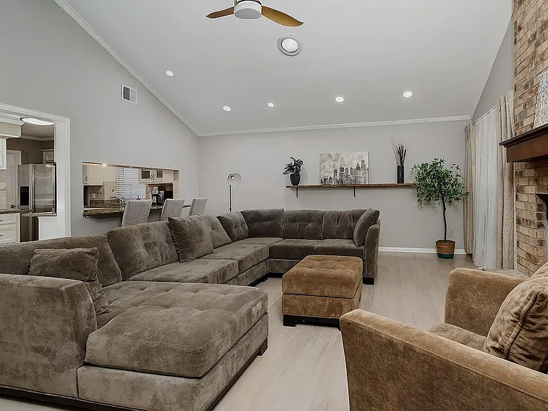 99 N Deerfoot Cir — Photo 9