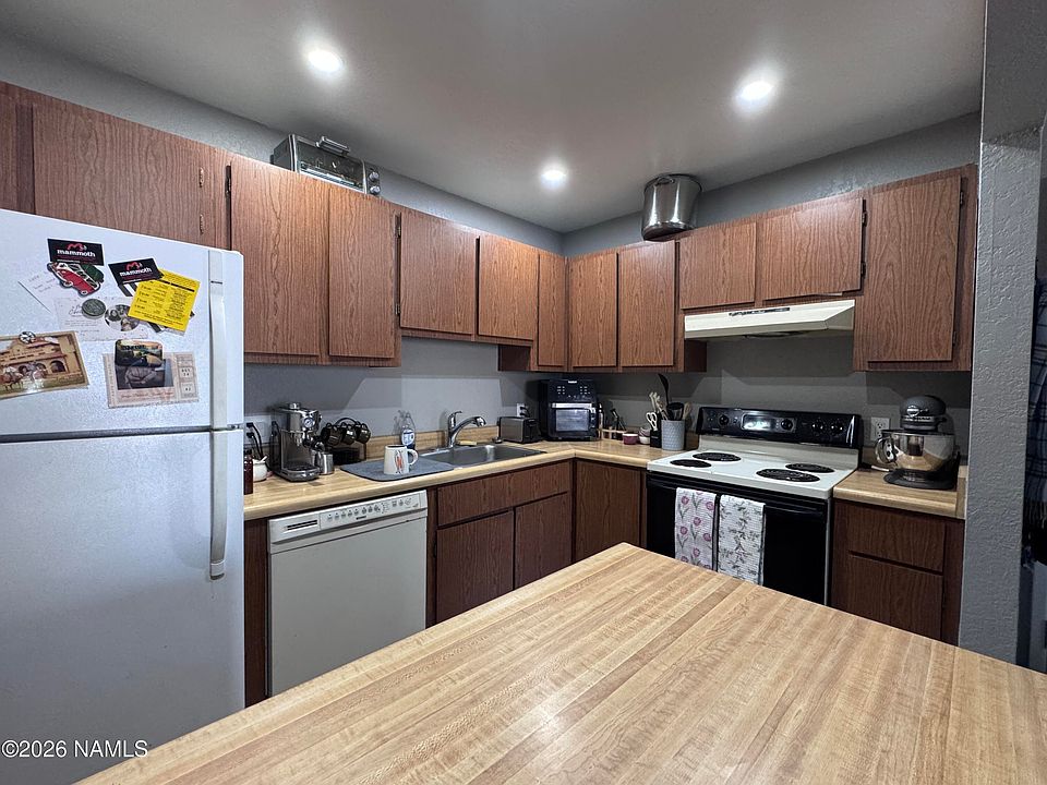 2nd image of 1200 S Riordan Ranch St APT 26