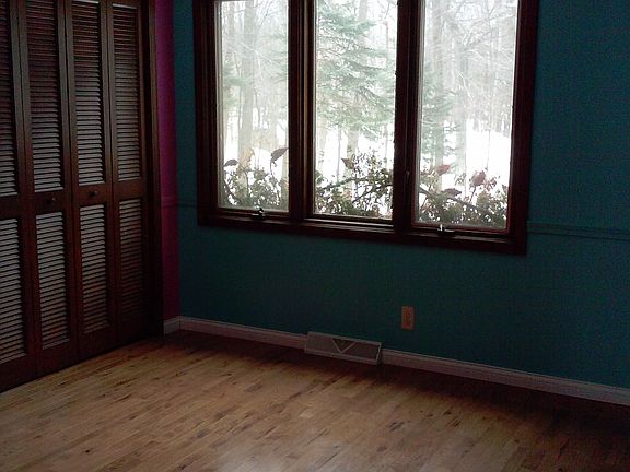 4th image of 4673 Cottonwood Dr