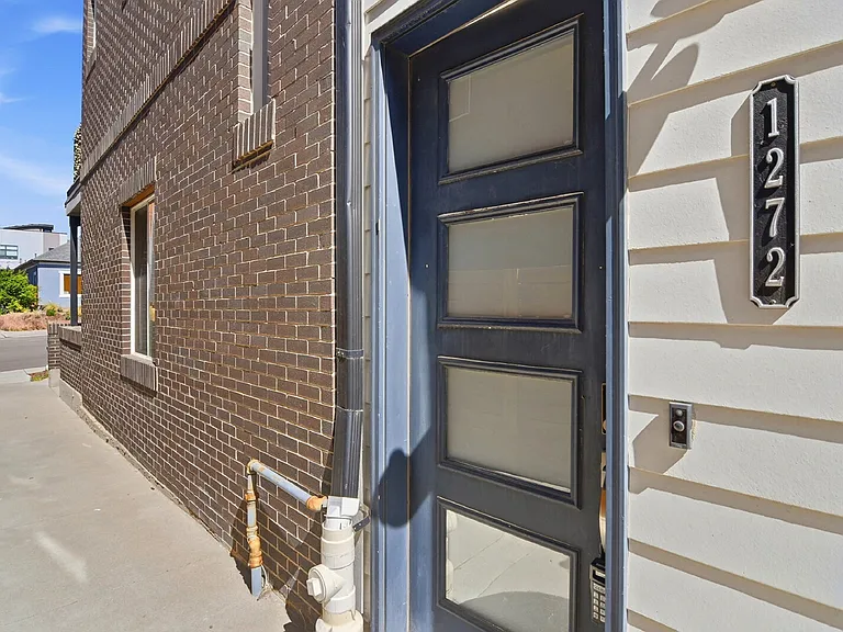 1272 Stuart St — Photo 3