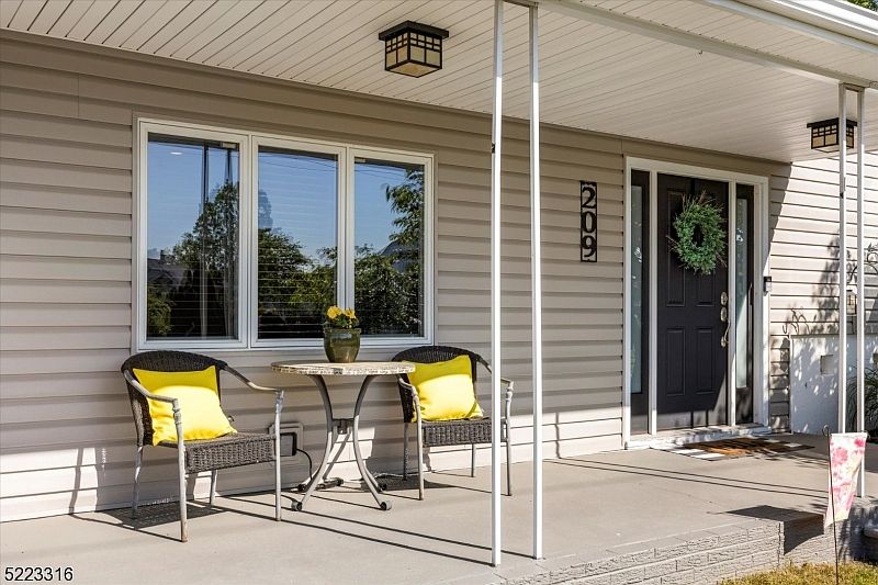 209 Winifred Dr, Totowa, NJ 07512 MLS 3846026 Zillow