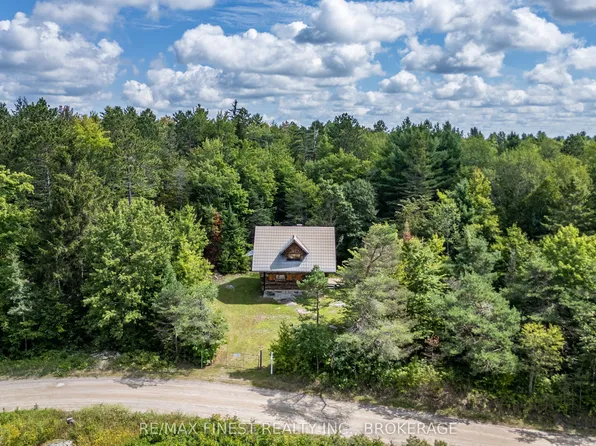 119 Kennebec Rd, Addington Highlands, ON K0H 1B0