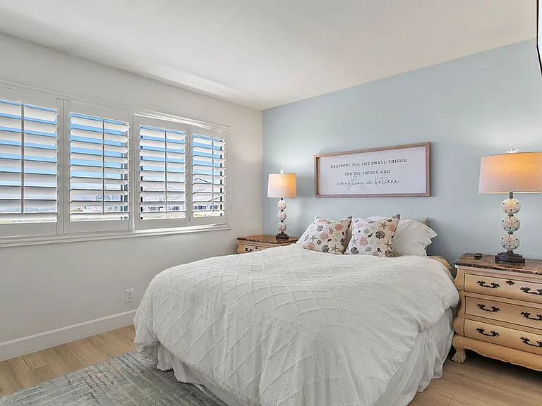 33925 Faeroe Bay — Photo 14