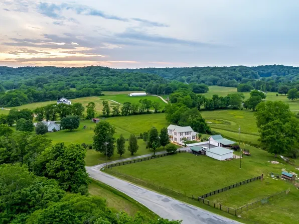 3310 Booker Ridge Rd, Mount Pleasant, TN 38474