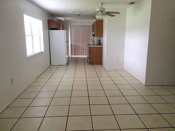 2nd image of 28425 Chinquapin Dr APT A
