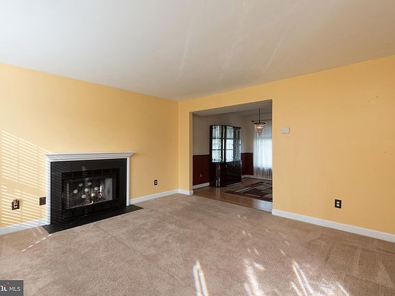 4th image of 7920 Evesboro Dr