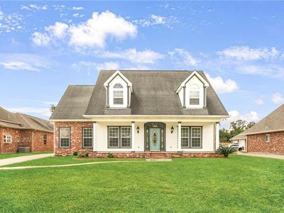 143 Oaklawn Ridge Ln, Saint Rose, LA, 70087