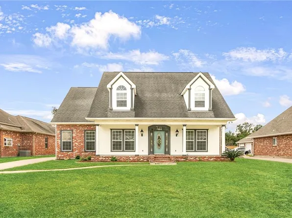 143 Oaklawn Ridge Ln, Saint Rose, LA 70087