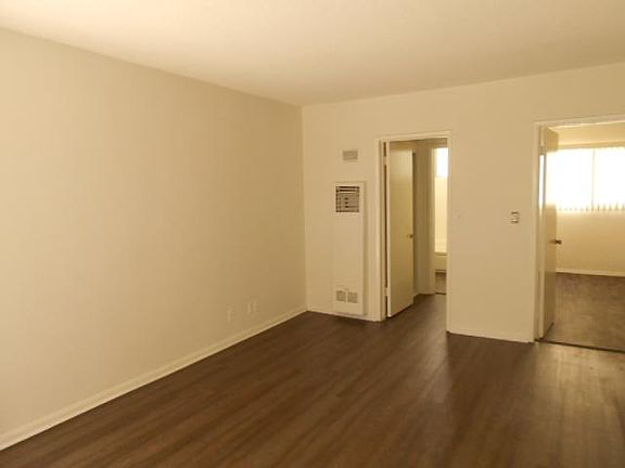 4th image of 1802 Selby Ave #A9wecdx6w