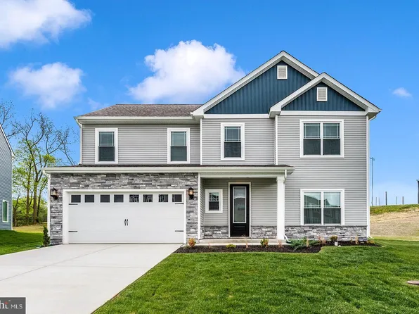 514 Abigail Ave, Waynesboro, PA 17268