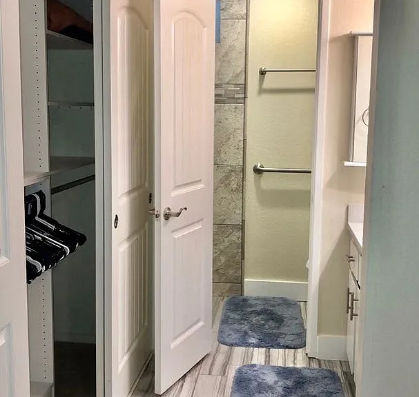 1229 Menlo Dr — Photo 16