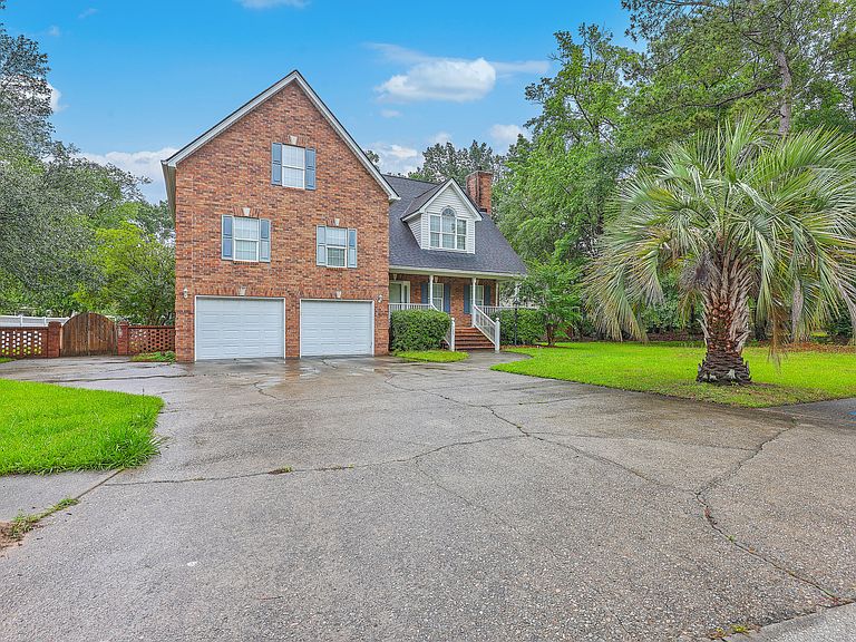 Listing photo 4