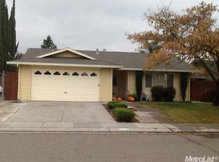 865 Buchanon Ln, Manteca, CA 95336