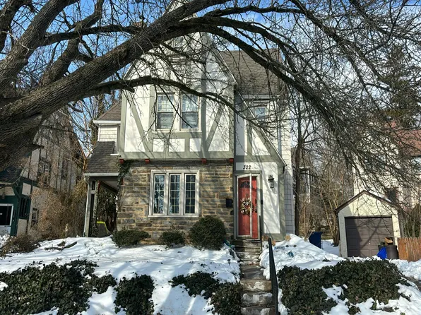 322 Upland Way, Drexel Hill, PA 19026