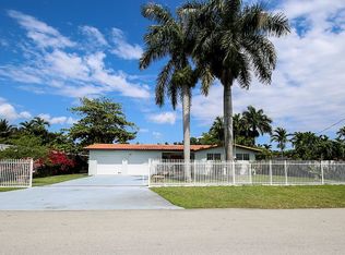 8441 SW 5th St, Miami, FL 33144