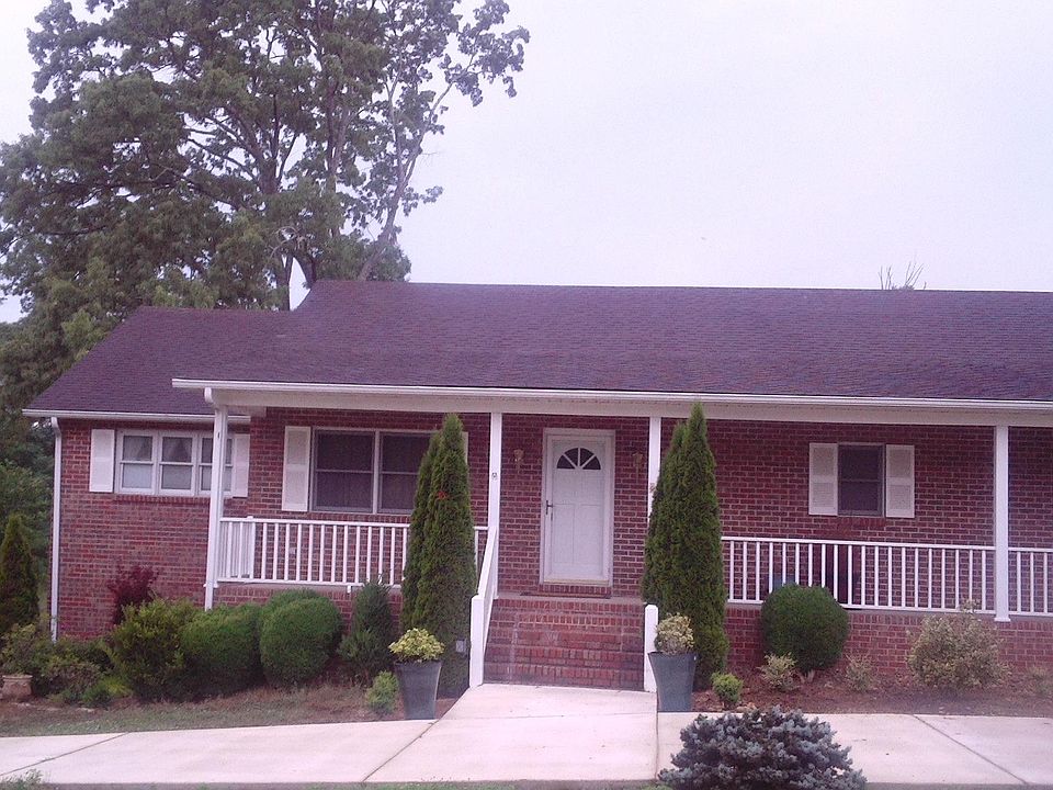 2nd image of 299 Cline Ridge Rd