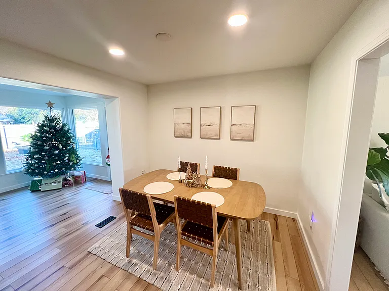 412 Ramsey St — Photo 9