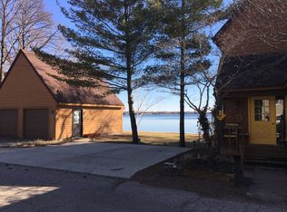 6425 E Reynolds Rd, Haslett, MI 48840