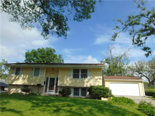 2425 SE 6th St, Des Moines, IA 50315