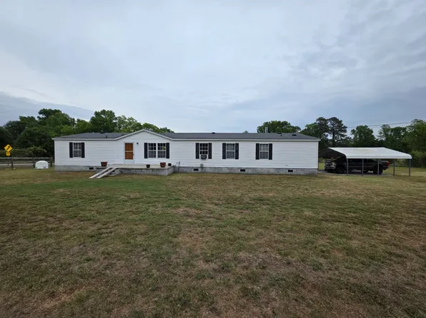 1584 Adamsville Rd N, Mc Coll, SC 29570