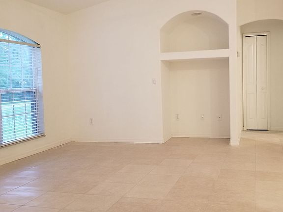 5th image of 2540 Vedado St