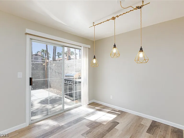 3826 Starfield Ln — Photo 11