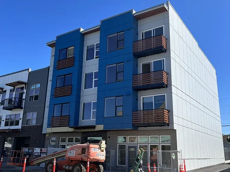 2518 Meridian St — Photo 17