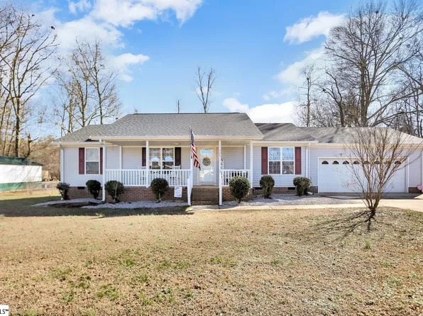 324 Corey Dr, Inman, SC 29349