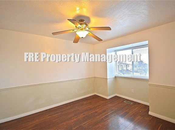 4th image of 8145 W Country West Dr W